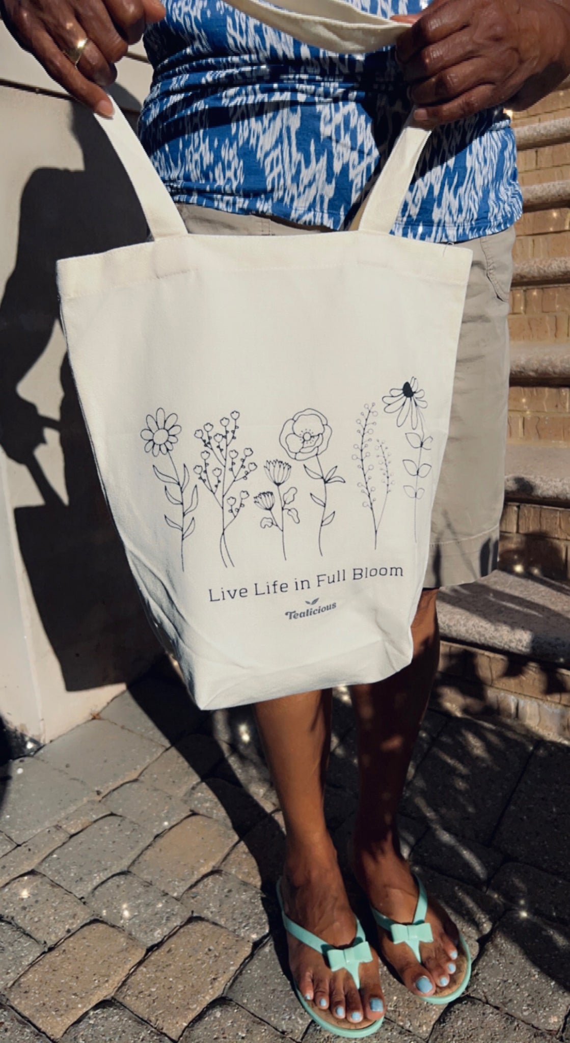 canvas tote bags | spring 2022 | full bloom